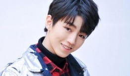 王俊凯经济人爆料视频播放,视频播放背后的惊人真相